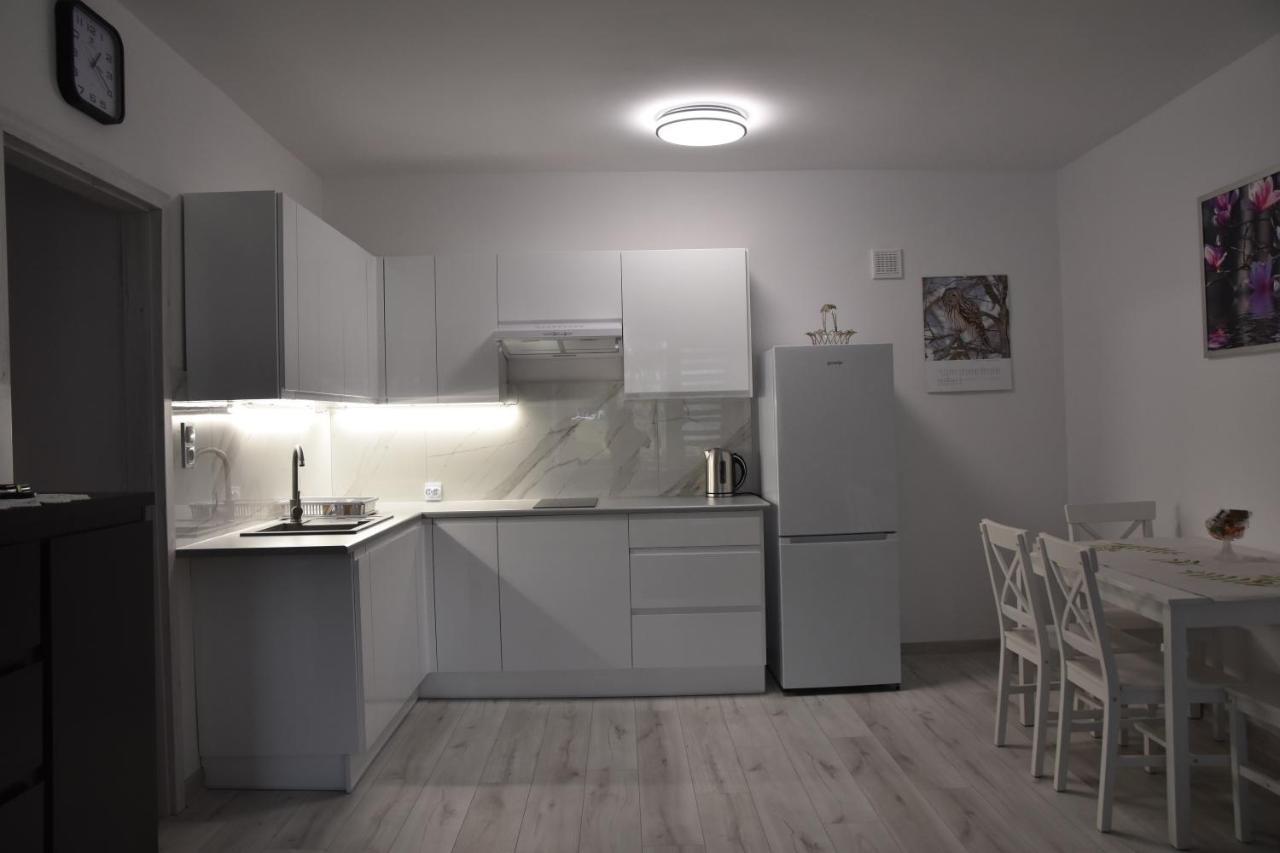 Apartament Nad Fontanna Rzeszów Buitenkant foto